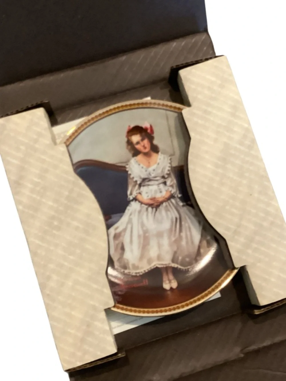 Knowles Norman Rockwell 1983 Waiting at the Dance Collectors Plate Box & Cert